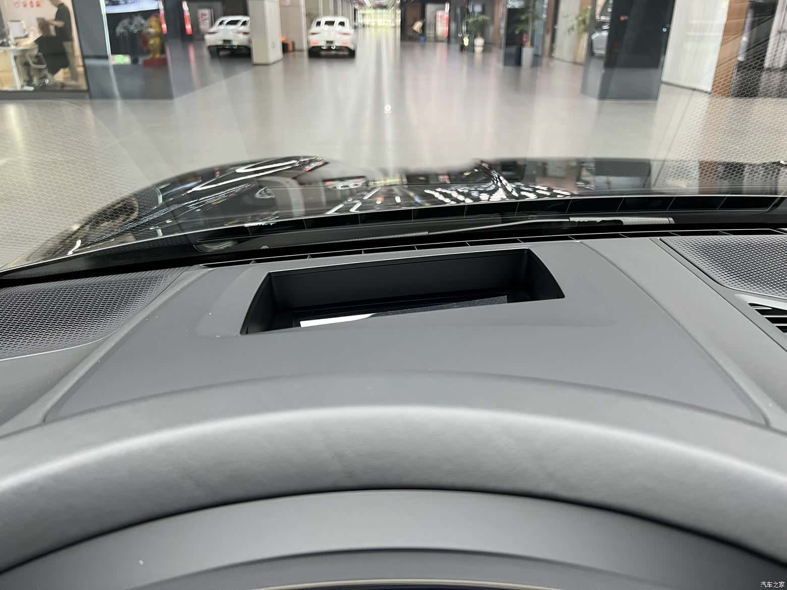 Porsche Cayenne, 2024 14