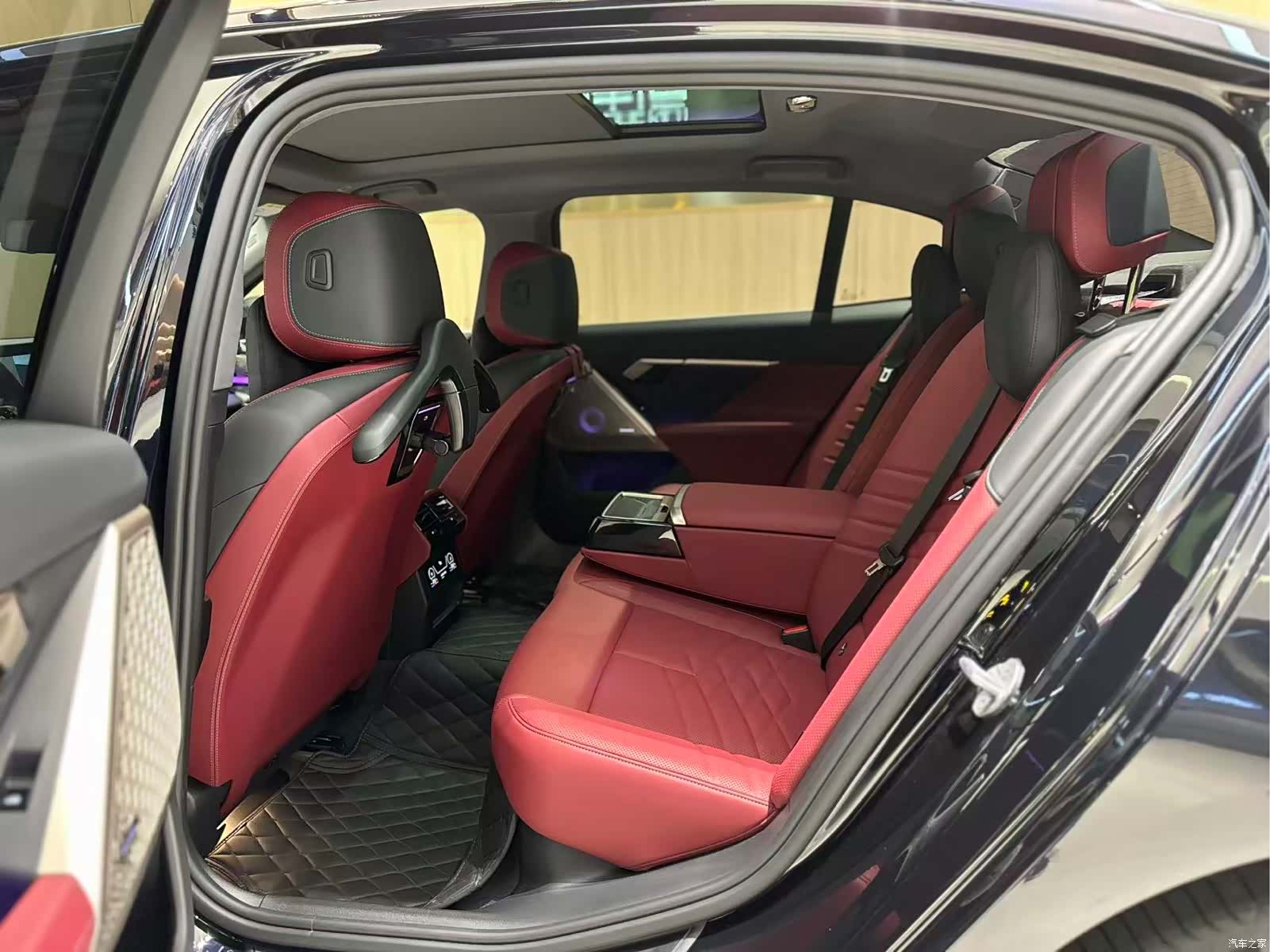 BMW 5 Series, 2025 20