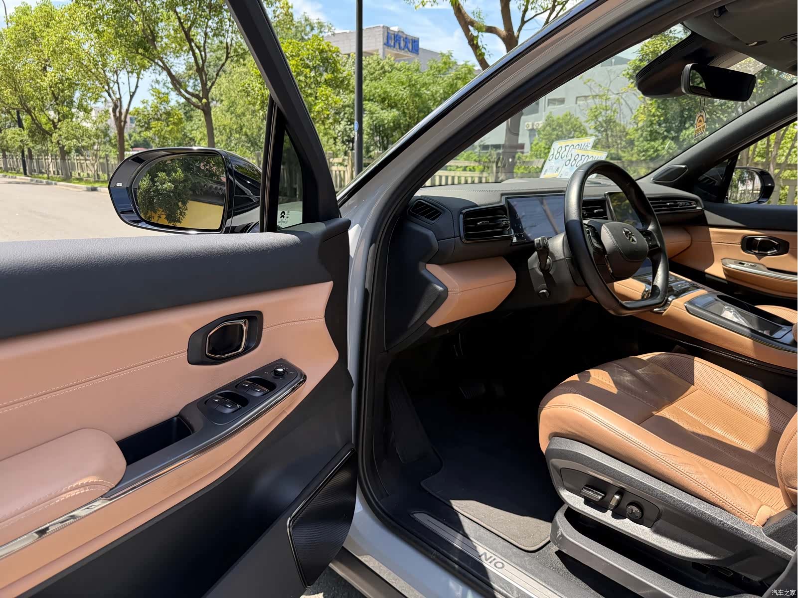 NIO ES8, 2020 10