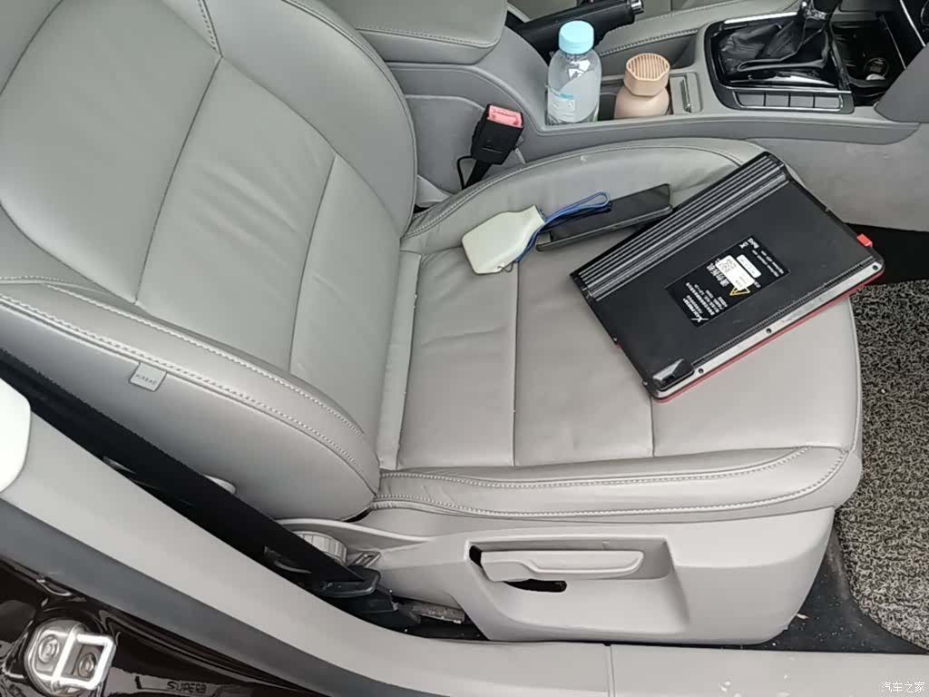 Skoda Superb, 2015 25