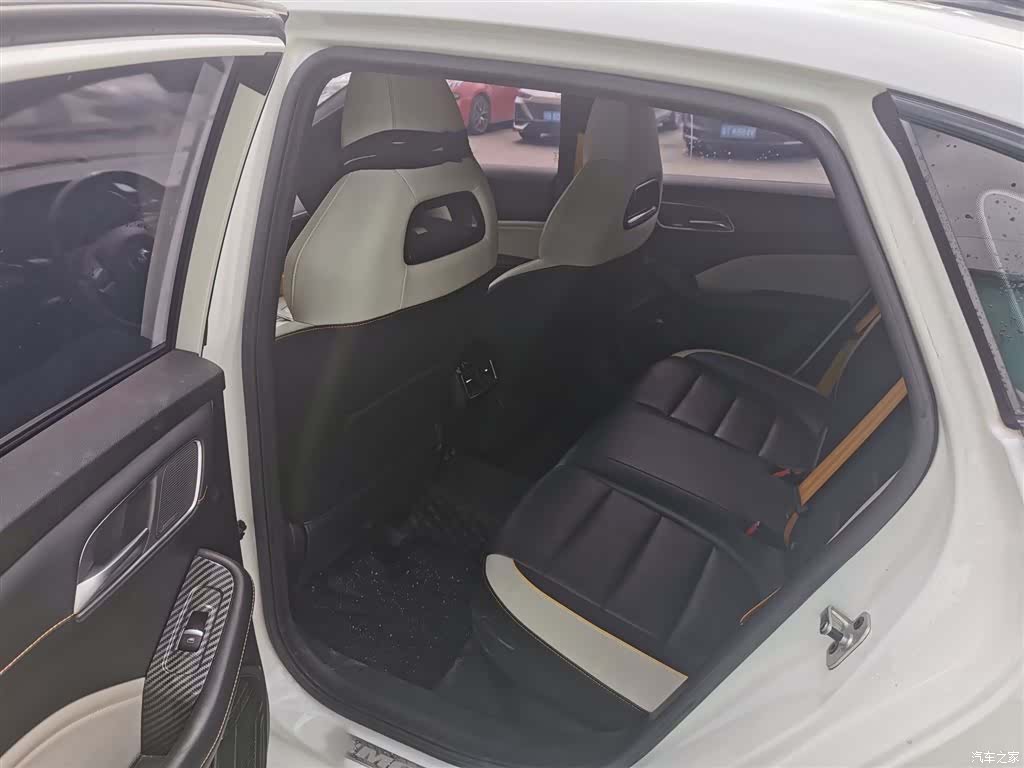 MG MG6, 2021 13