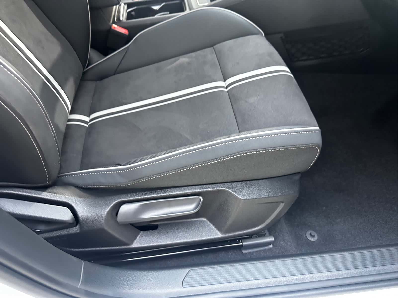 Volkswagen Golf, 2022 25