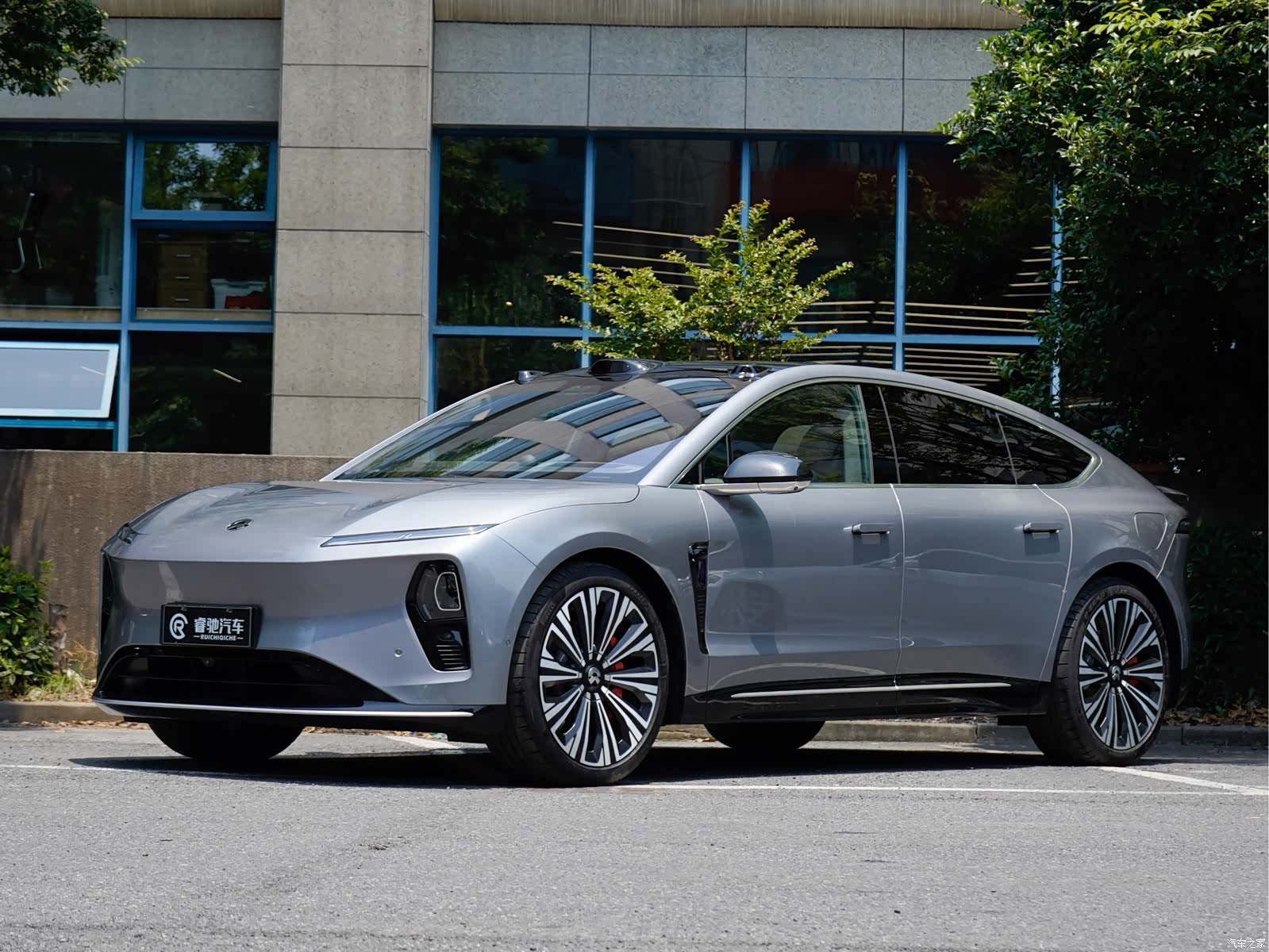 NIO ET9, 2025 1