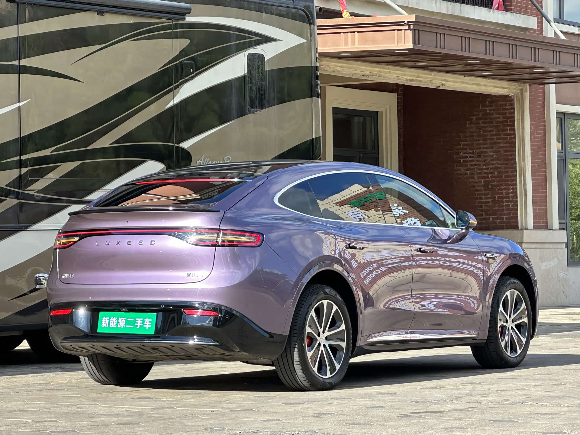 Luxeed R7, 2024 все фото