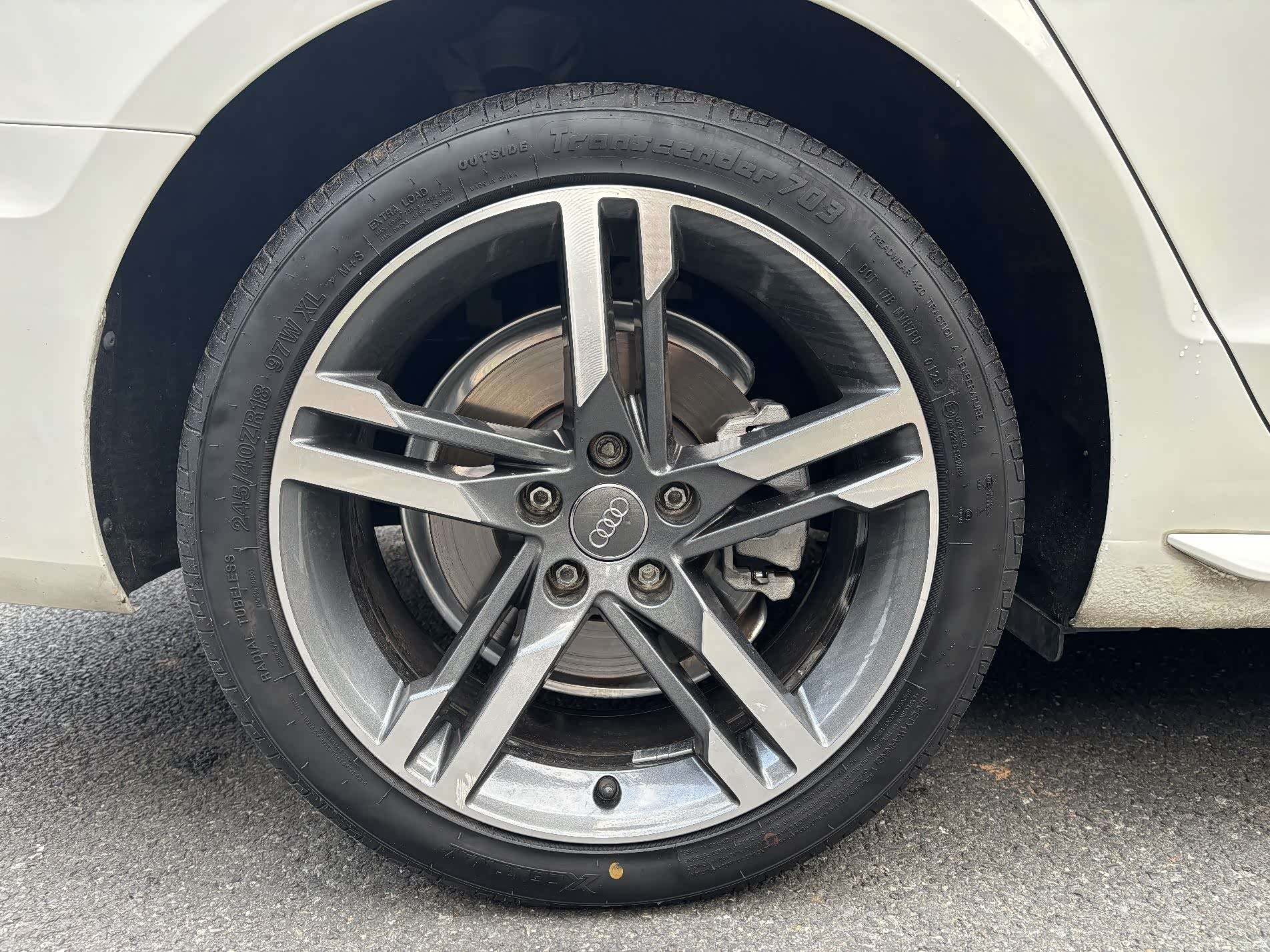 Audi A4L, 2021 14