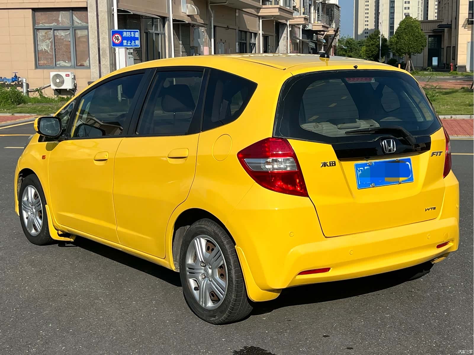 Honda Fit, 2012 все фото
