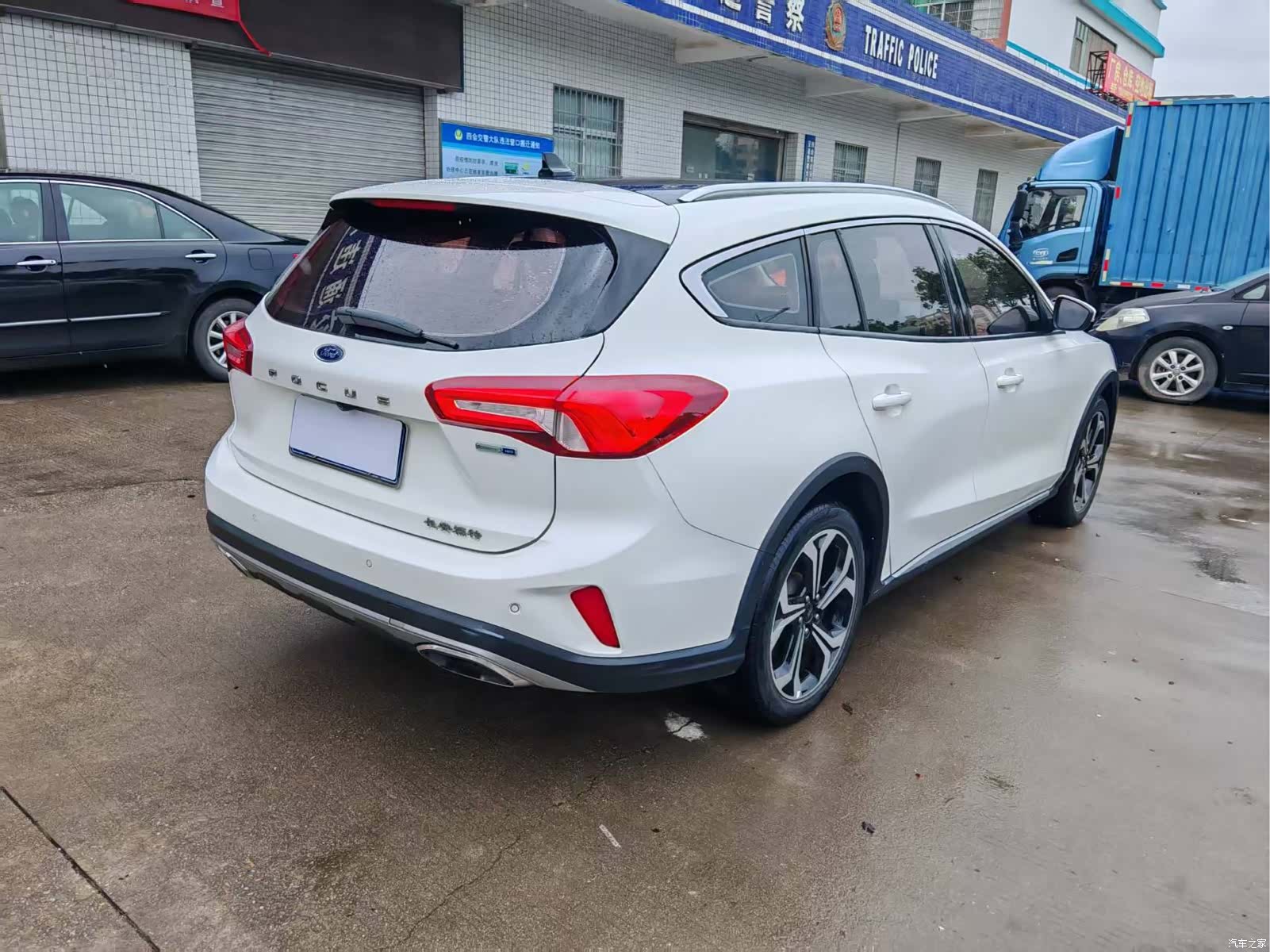 Ford Focus, 2021 10