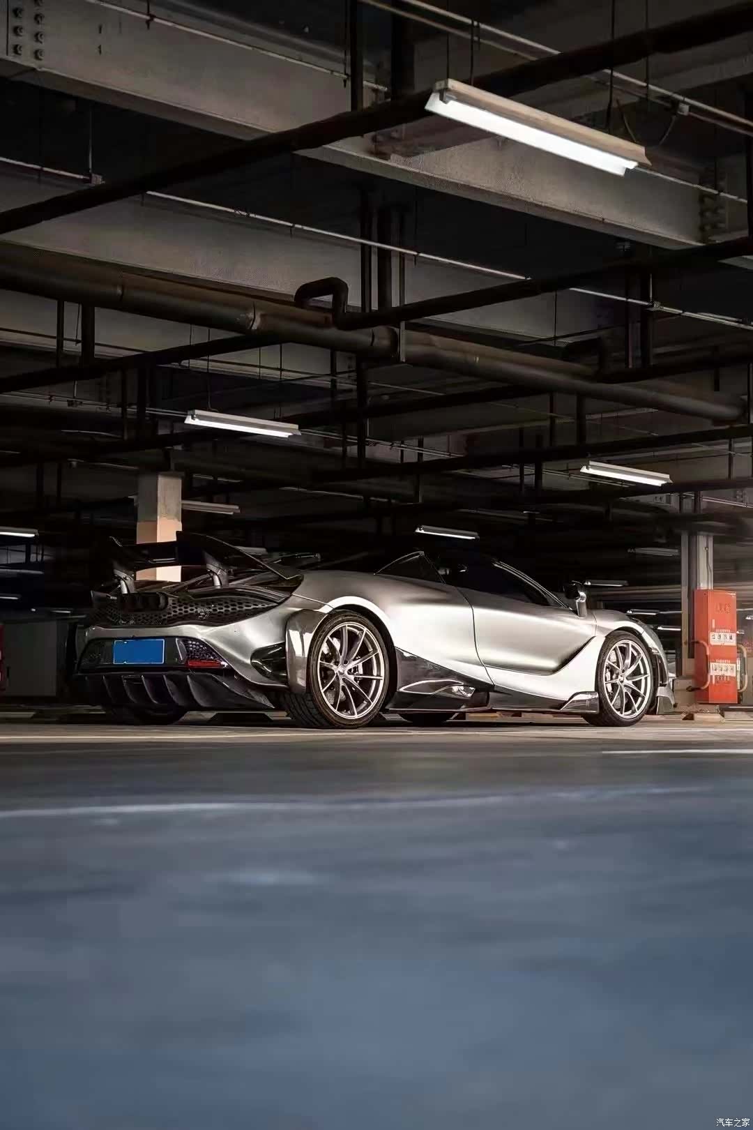 McLaren 720S, 2020 3