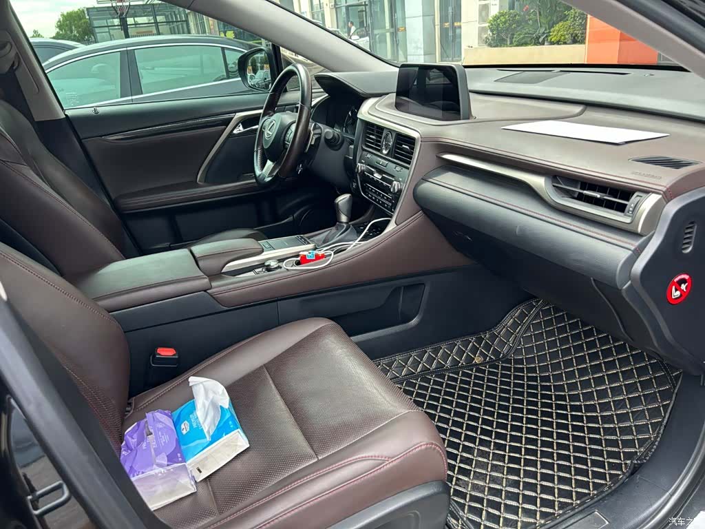 Lexus RX, 2019 все фото
