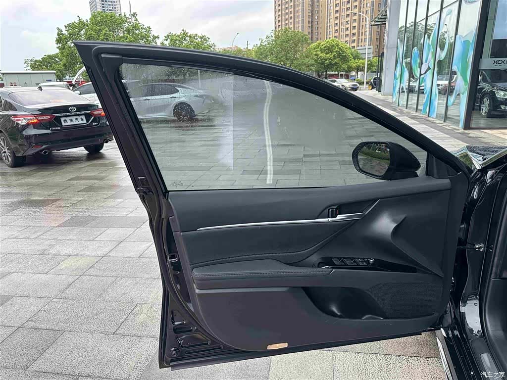 Toyota Camry, 2023 14