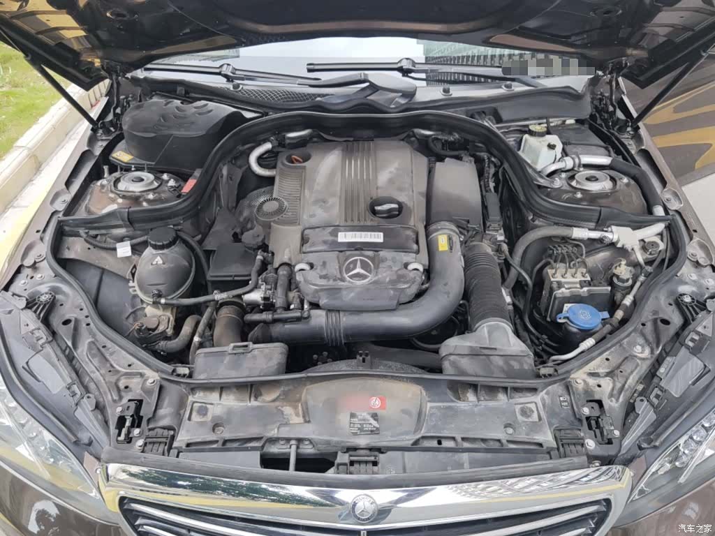 Mercedes-Benz E-Class, 2015 11