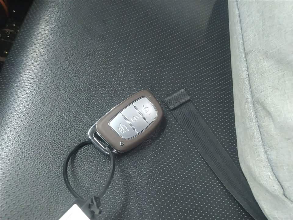 Hyundai Name picture