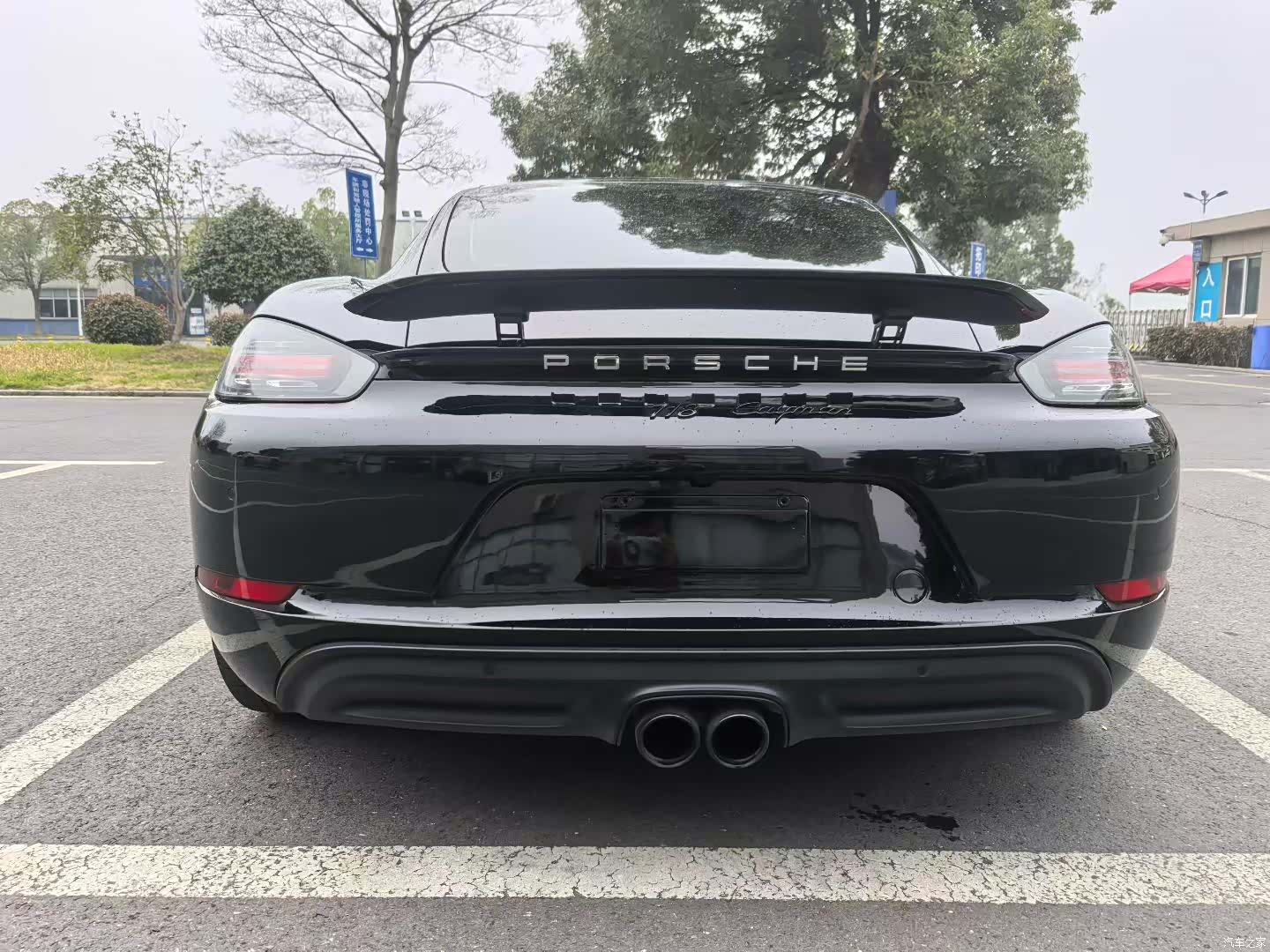 Porsche Cayman, 2025 3