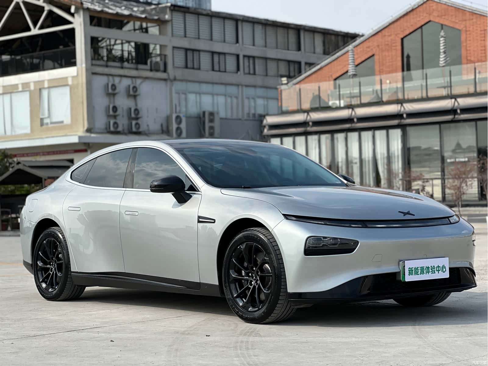 Xpeng P7, 2022 3