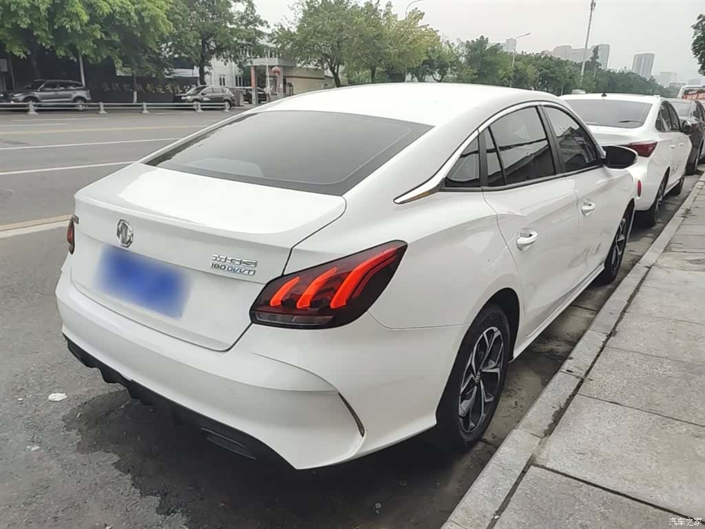 MG MG5, 2023 7