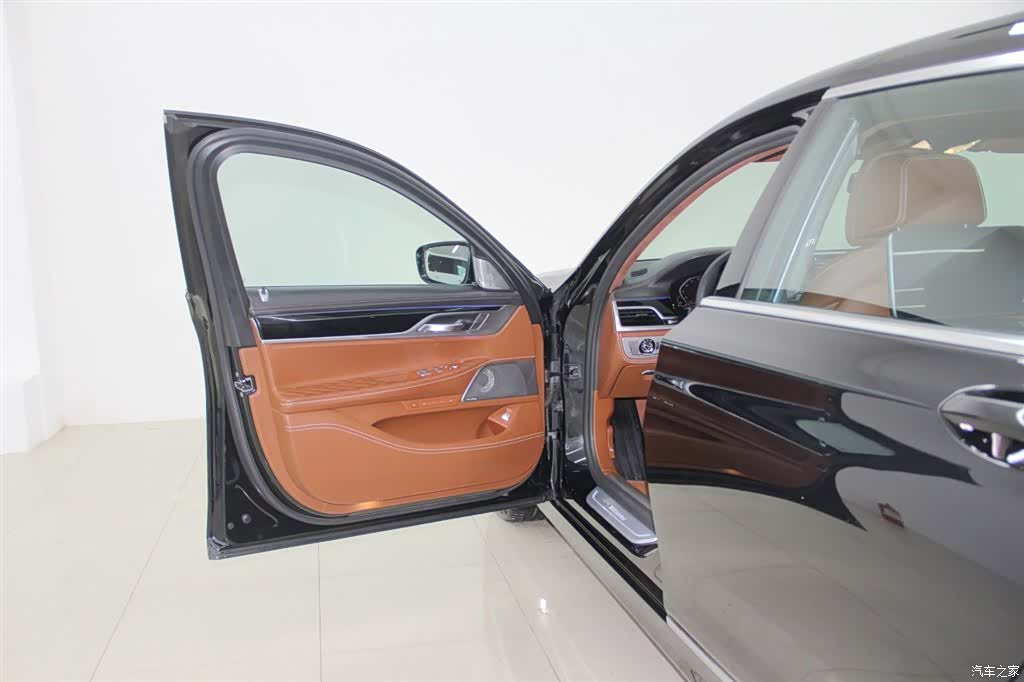 BMW 7 Series, 2021 33