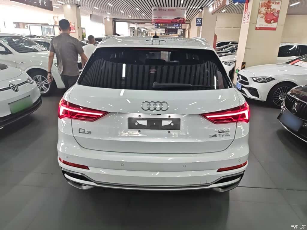 Audi Q3, 2020 6