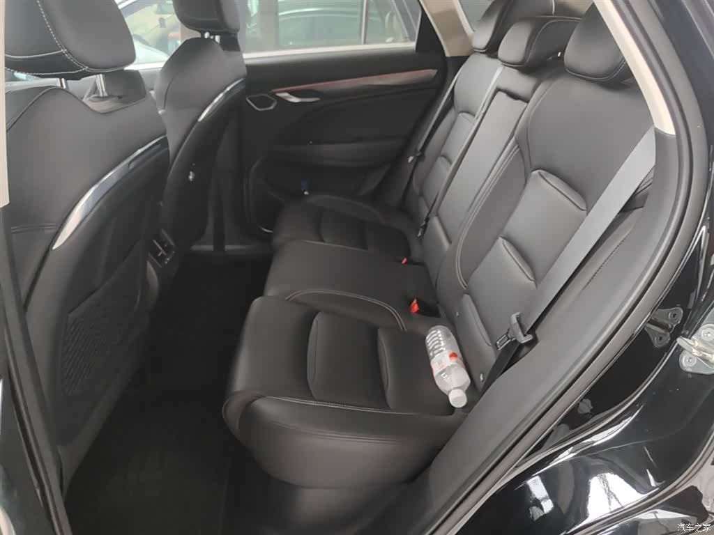 Geely Xingyue, 2021 17