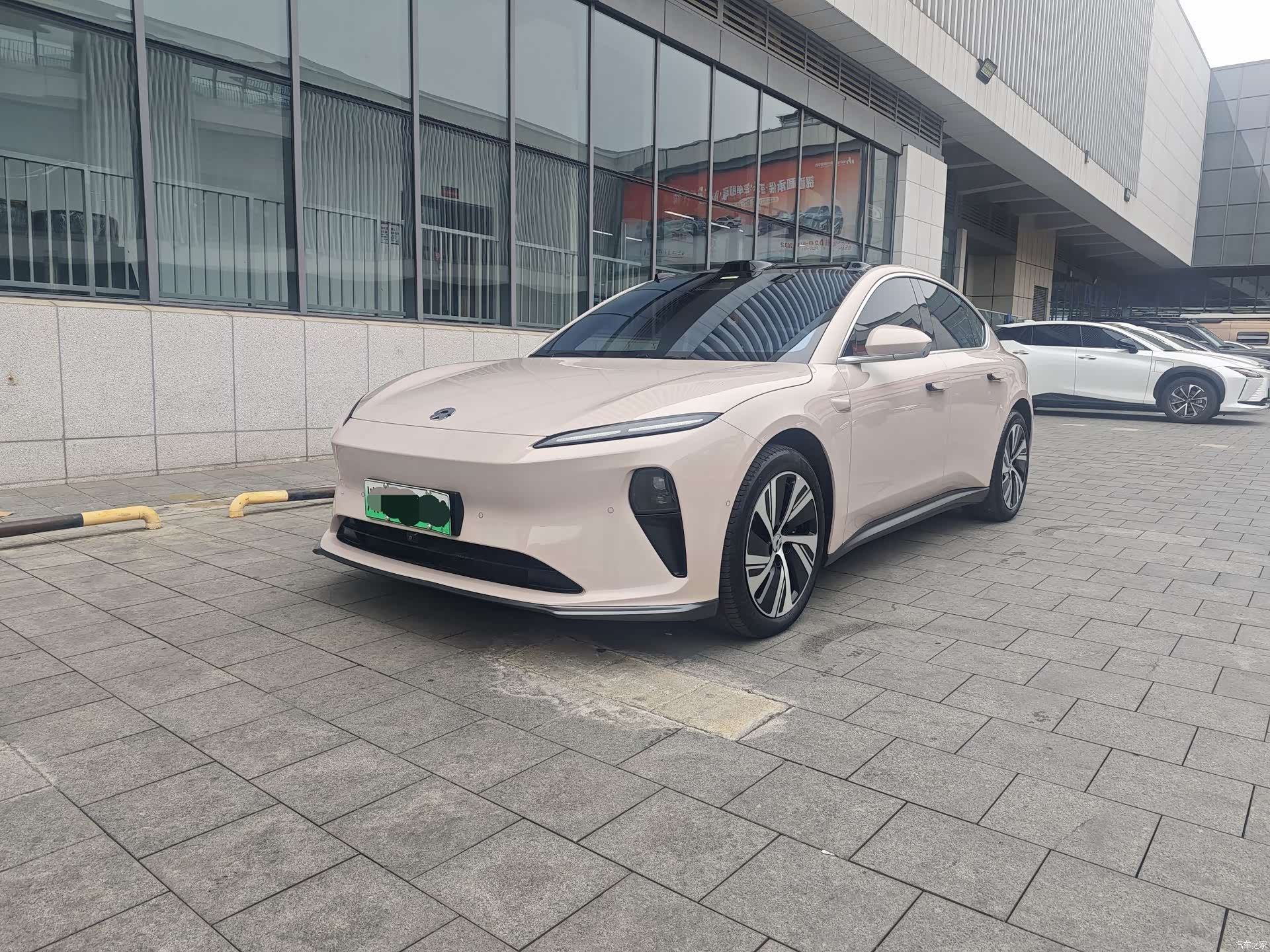 NIO ET5, 2024 1