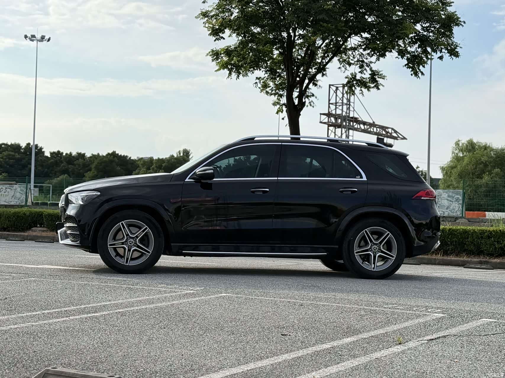 Mercedes-Benz GLE, 2023 4