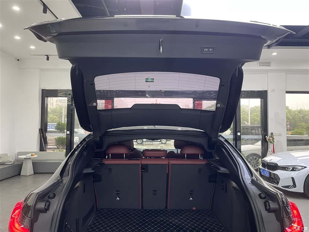 BMW X4, 2021 11