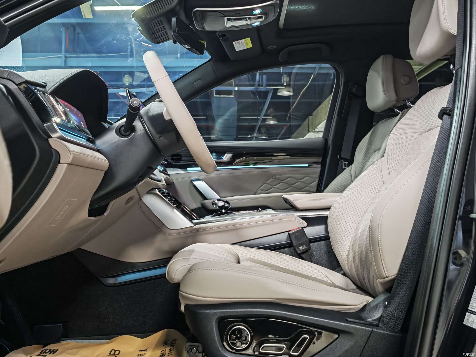 BYD Tang, 2023 все фото