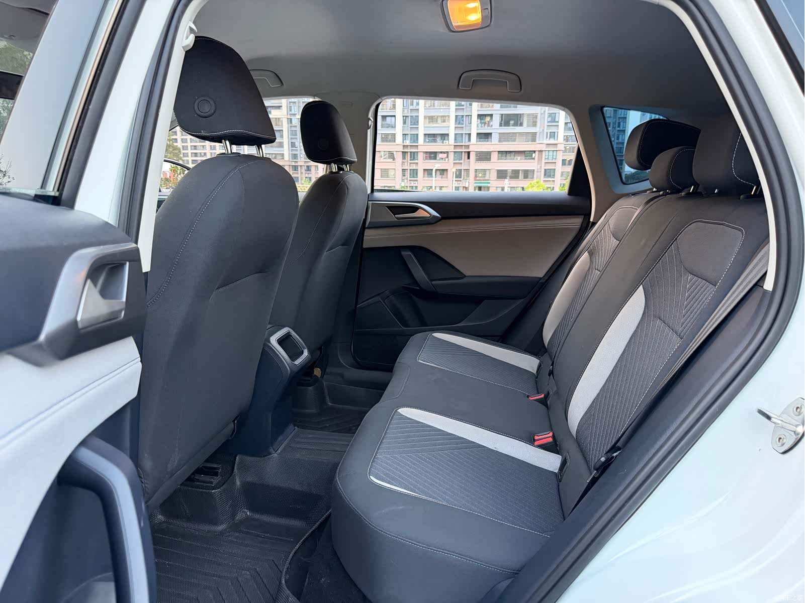 Audi Q3, 2016 11