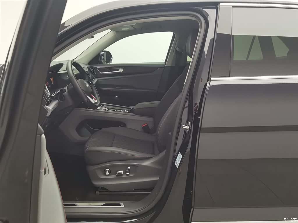 Volkswagen Teramont X, 2024 10