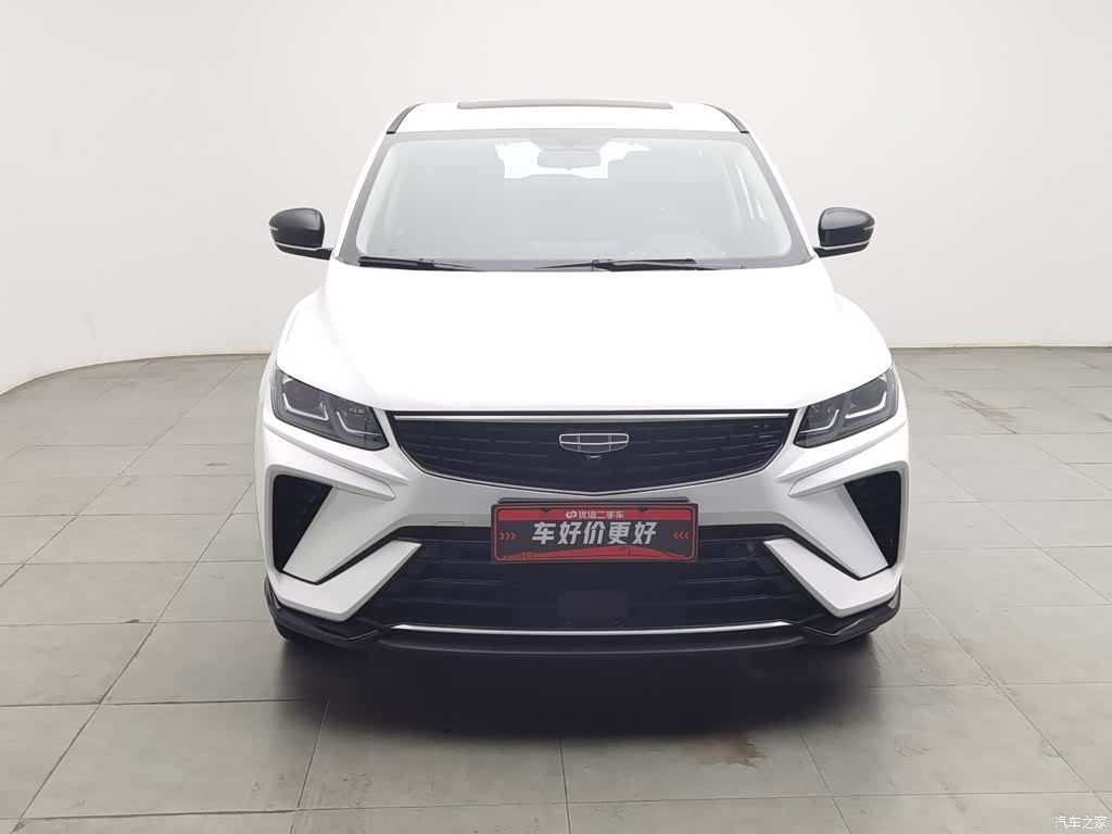 Geely Coolray, 2025 3