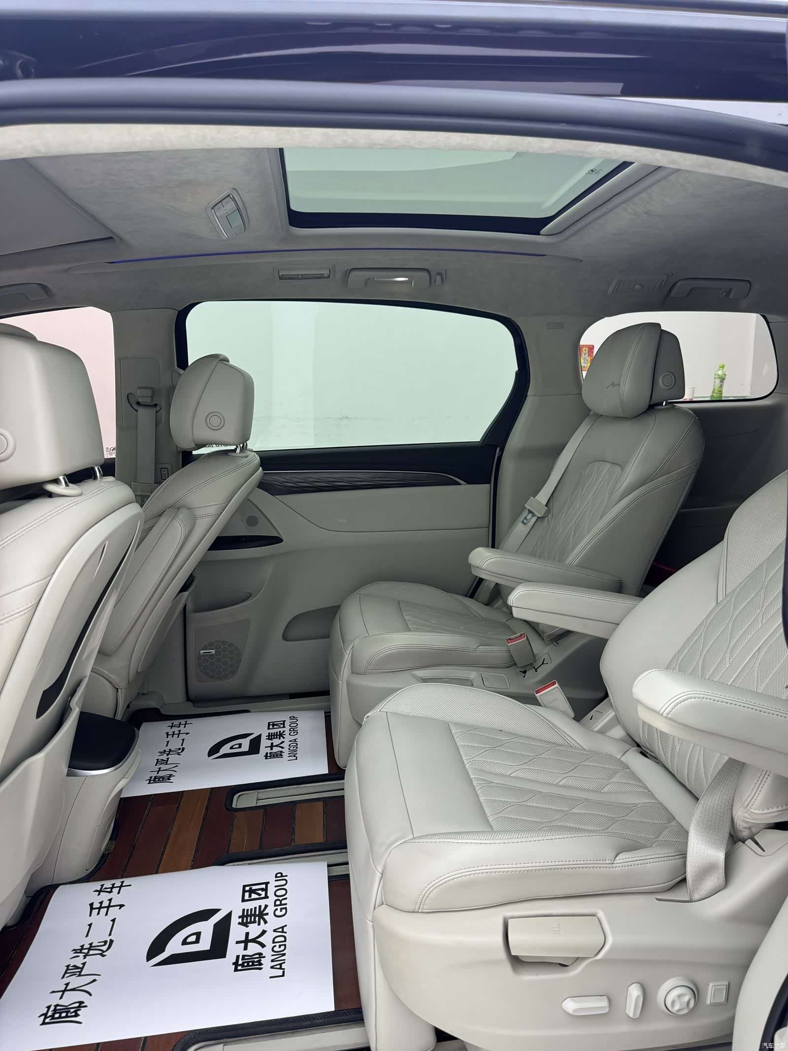 Buick GL8, 2017 7