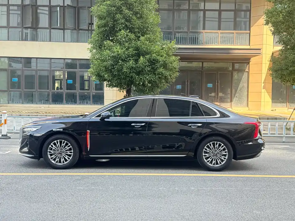 Hongqi H5
