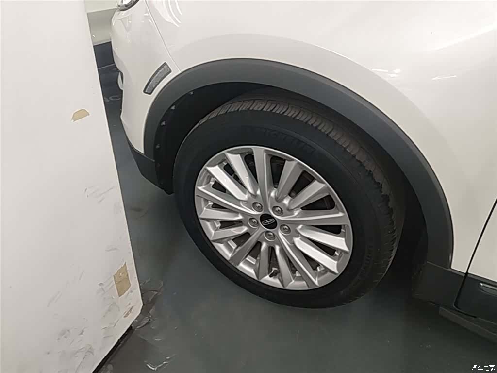 Lincoln MKC, 2020 23