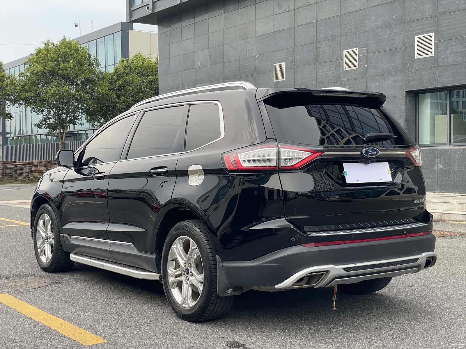 Ford Edge, 2018 17