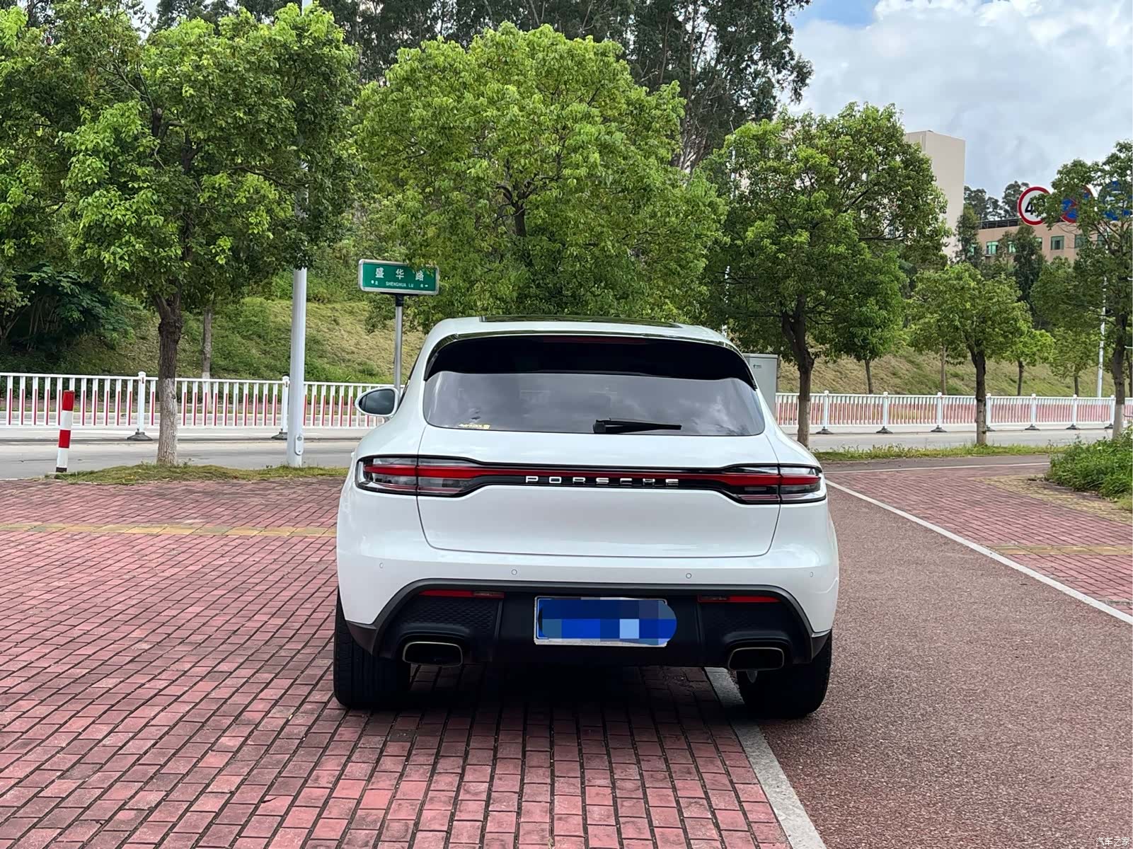Porsche Macan, 2023 8
