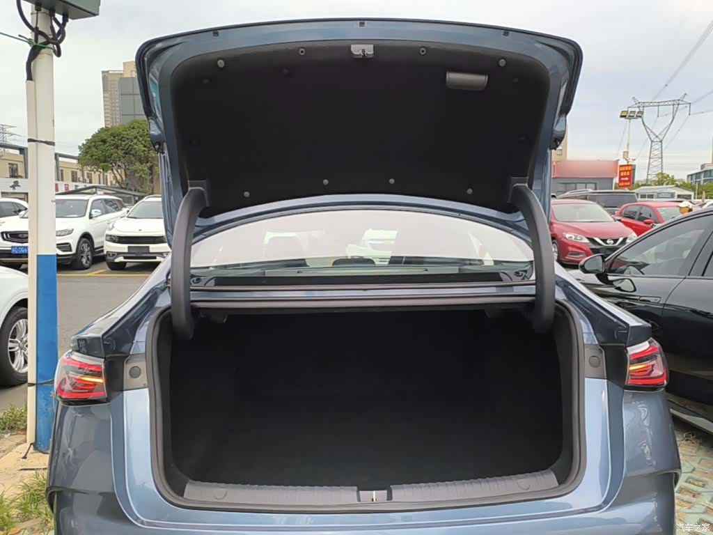 BYD Seal, 2024 19
