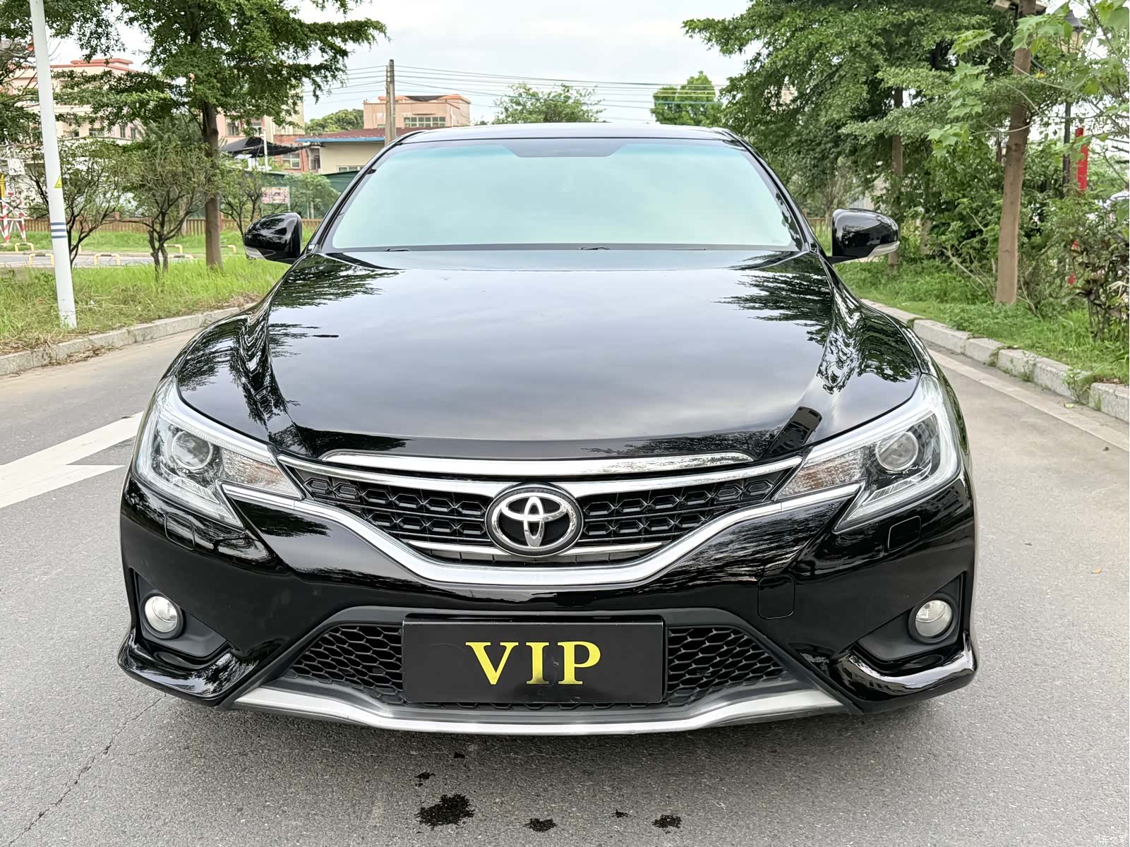 Toyota 2.5V, 2015 2
