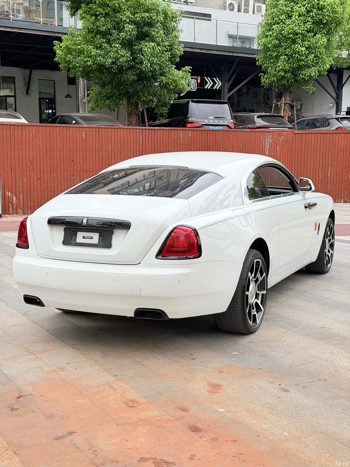 Rolls-Royce Wraith, 2021 11