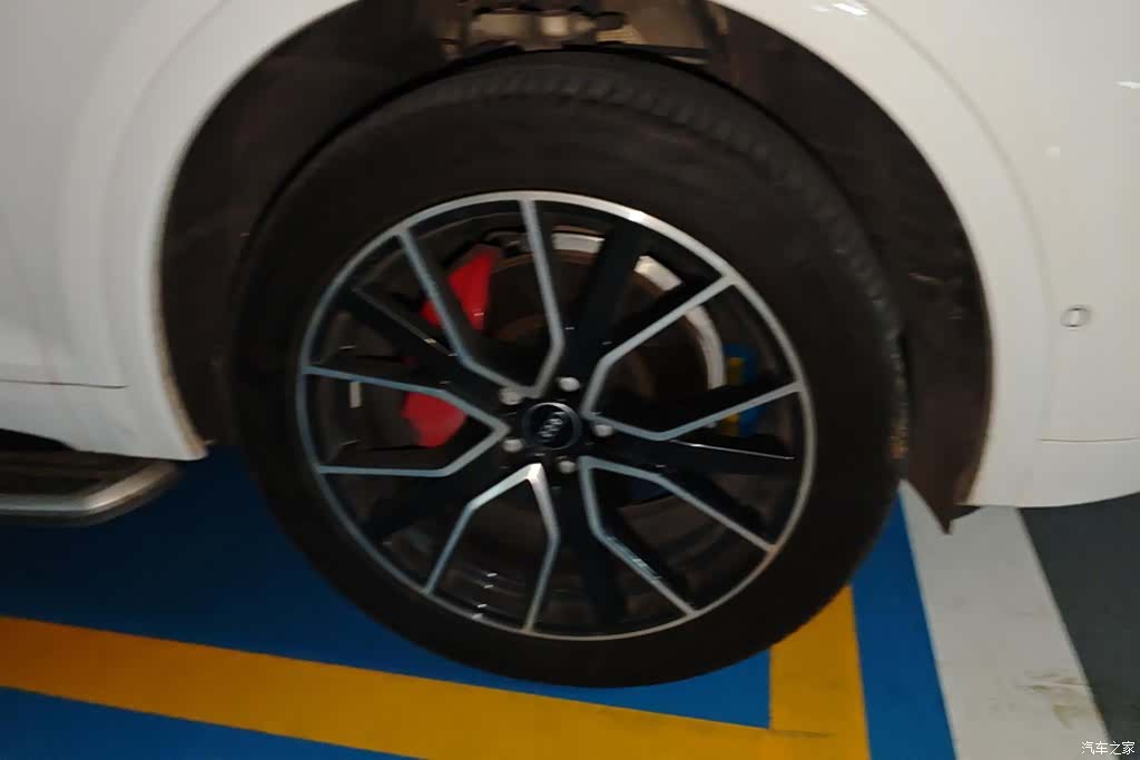 Audi Q5L, 2024 6