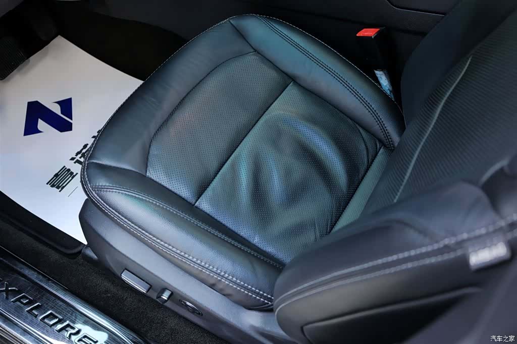 Ford Explorer, 2016 29