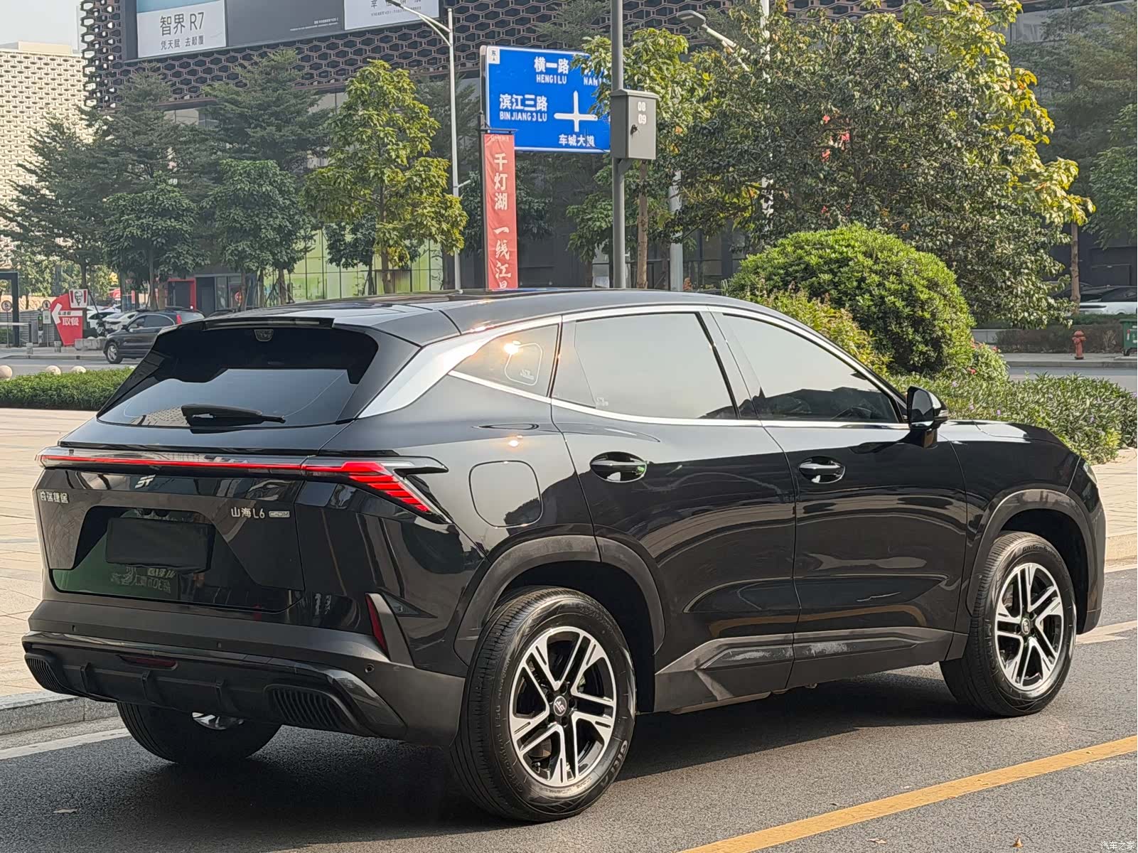 Jetour L6, 2024 6