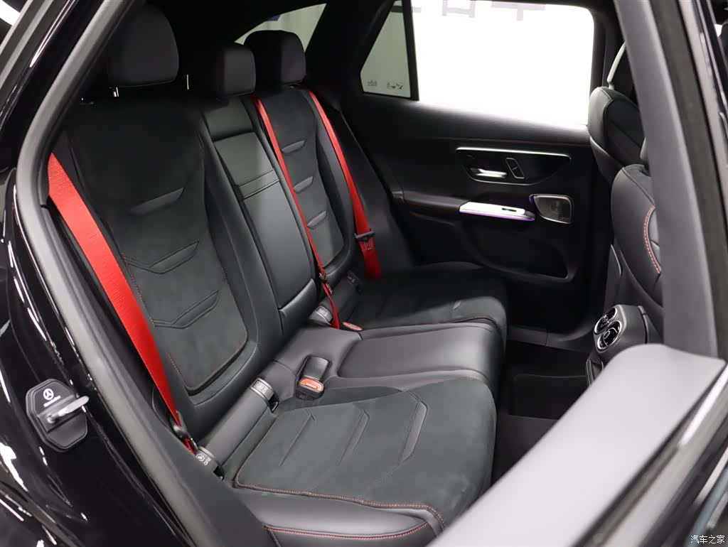 Mercedes-Benz GLC, 2026 22