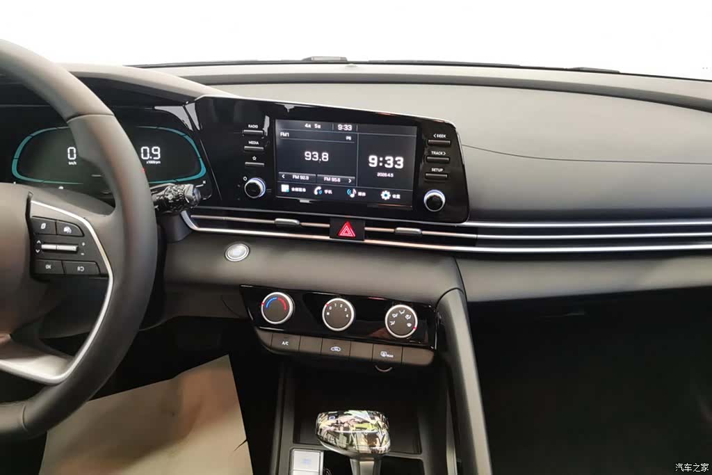 Hyundai Elantra, 2024 13