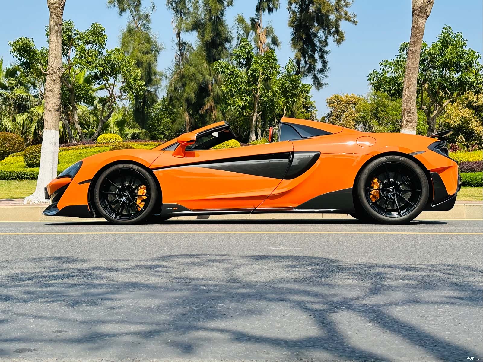 McLaren 600LT, 2020 4