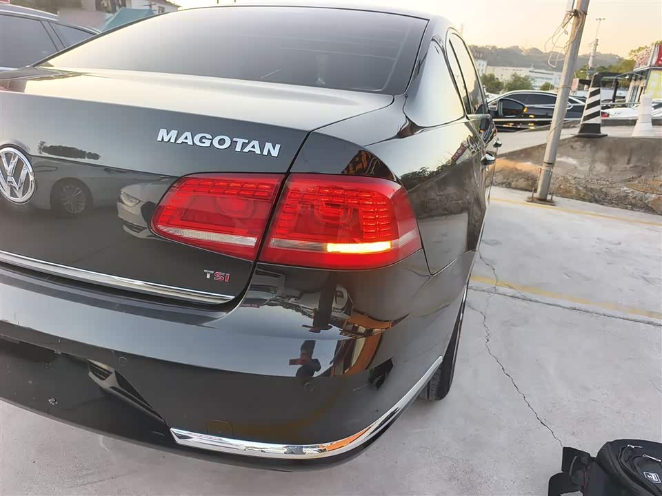 Volkswagen Magotan
