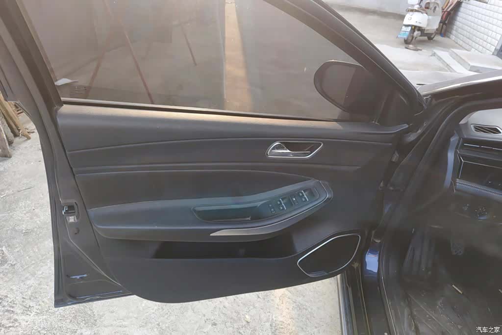 Chery 5, 2021 7