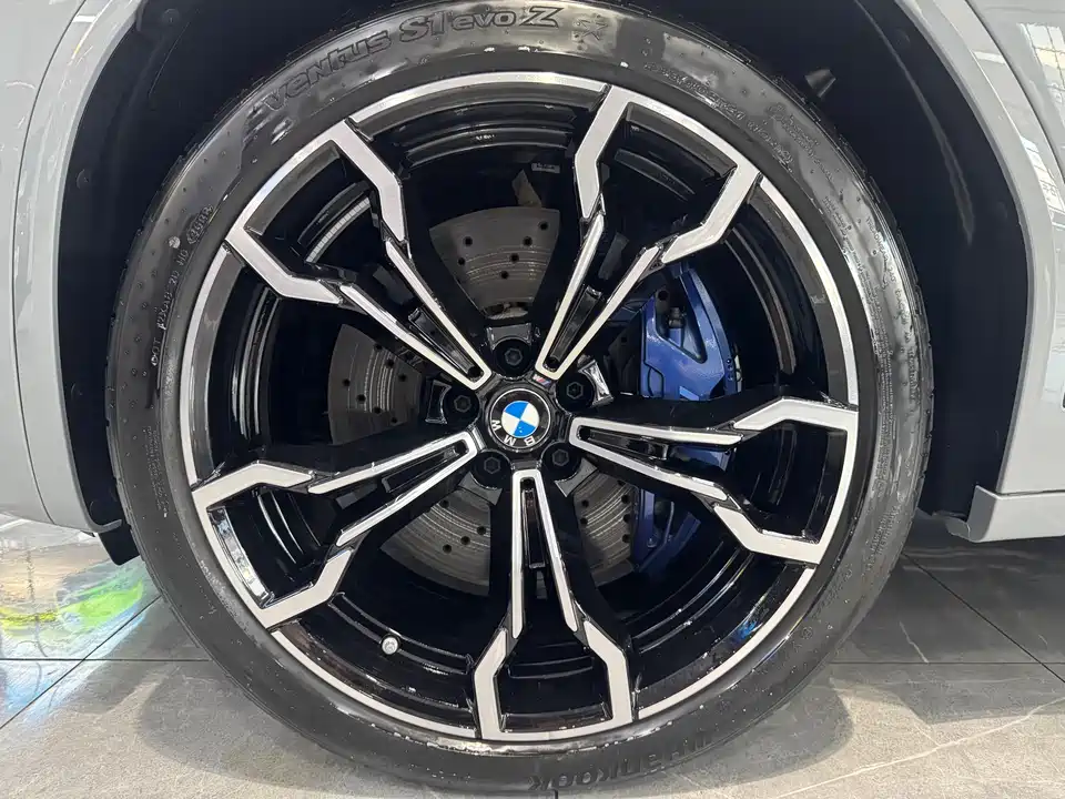 BMW X4 M