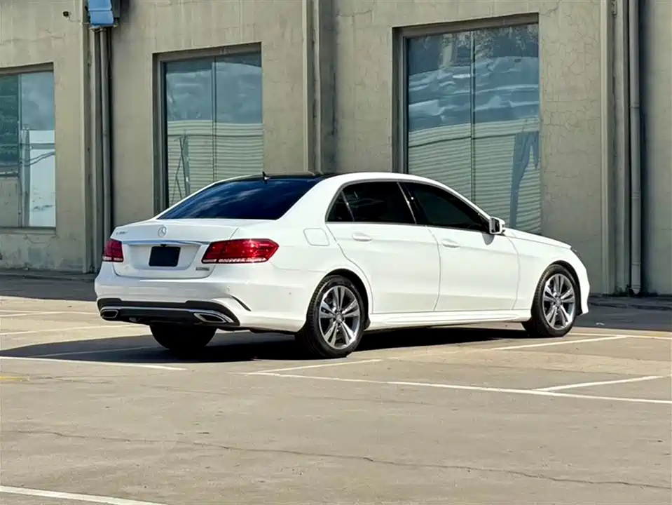 Mercedes-Benz E-class Mercedes-Benz E-class