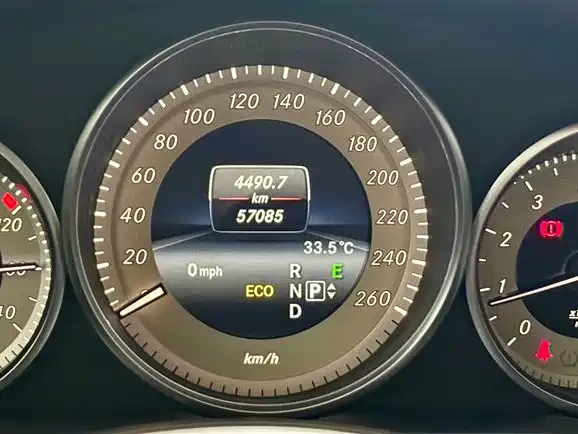 Mercedes-Benz E-class Mercedes-Benz E-class