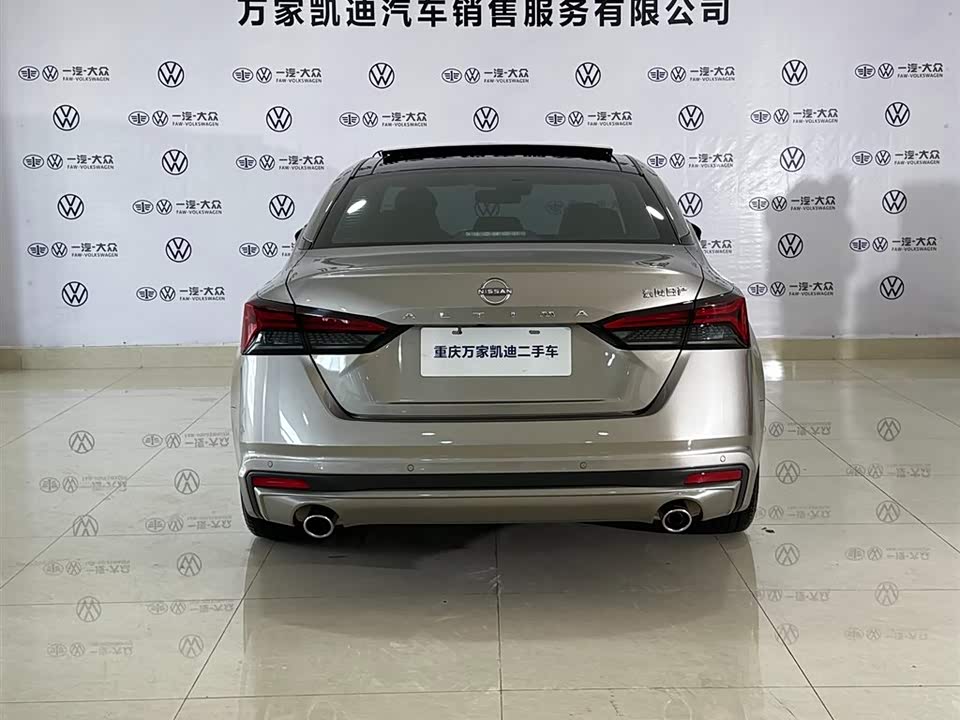 Nissan Teana Nissan Teana
