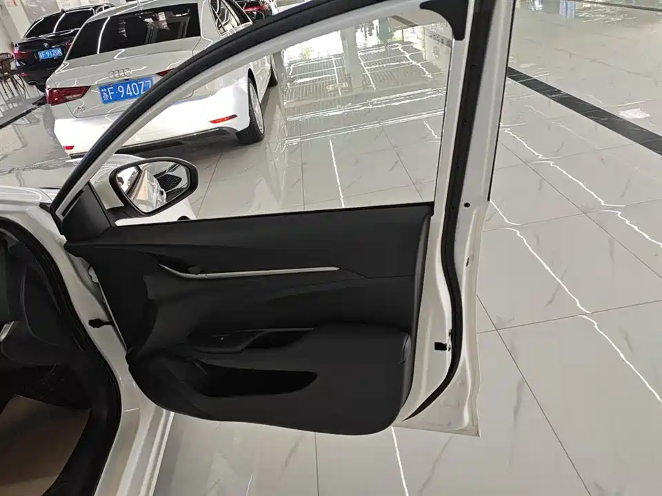 Buick Yinglang